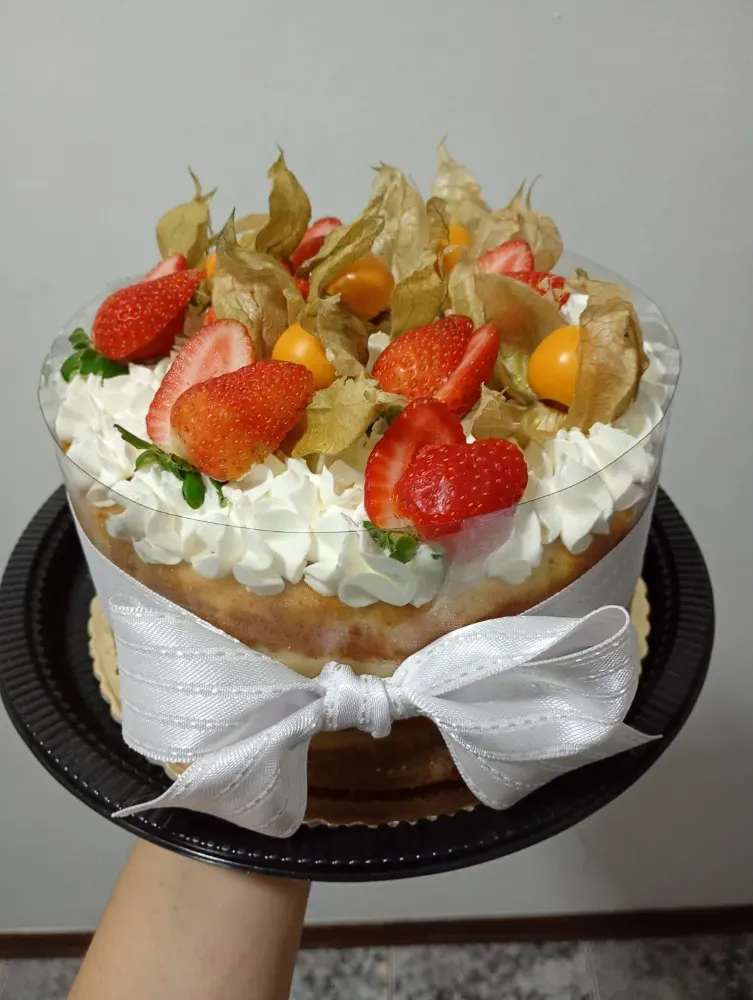 Naked Cake com Acetato — foto 1 — Cassia Confeitos — Foz do Igua?u