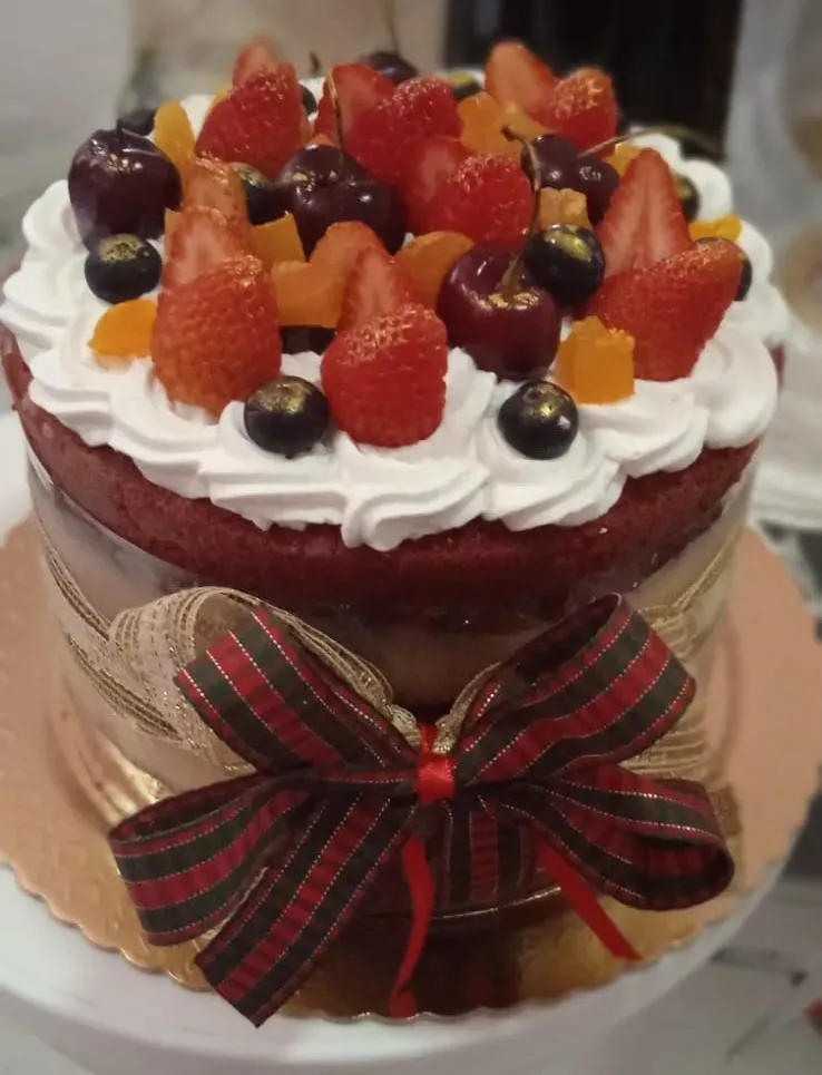 Bolo Red Velvet — foto 1 — Cassia Confeitos — Foz do Igua?u