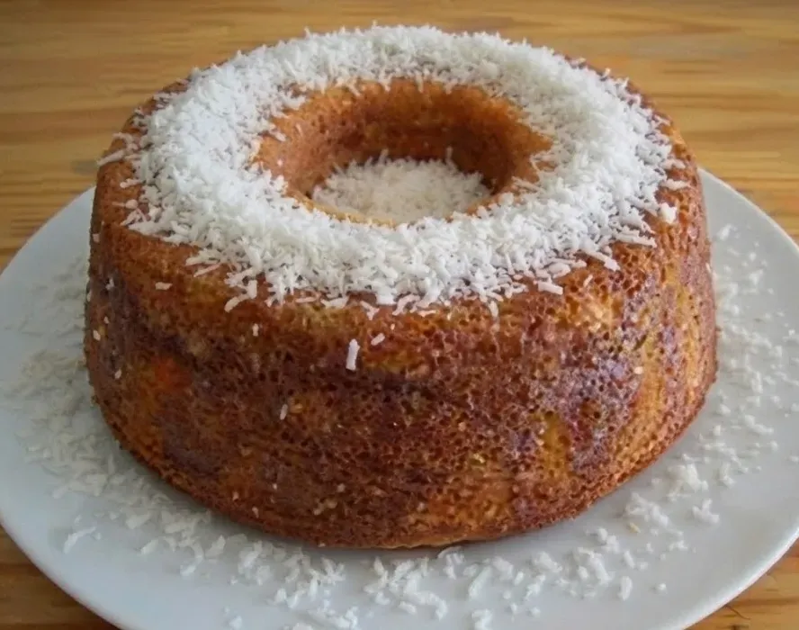 Bolo Caseiro Vários Sabores — foto 1 — Cassia Confeitos — Foz do Igua?u